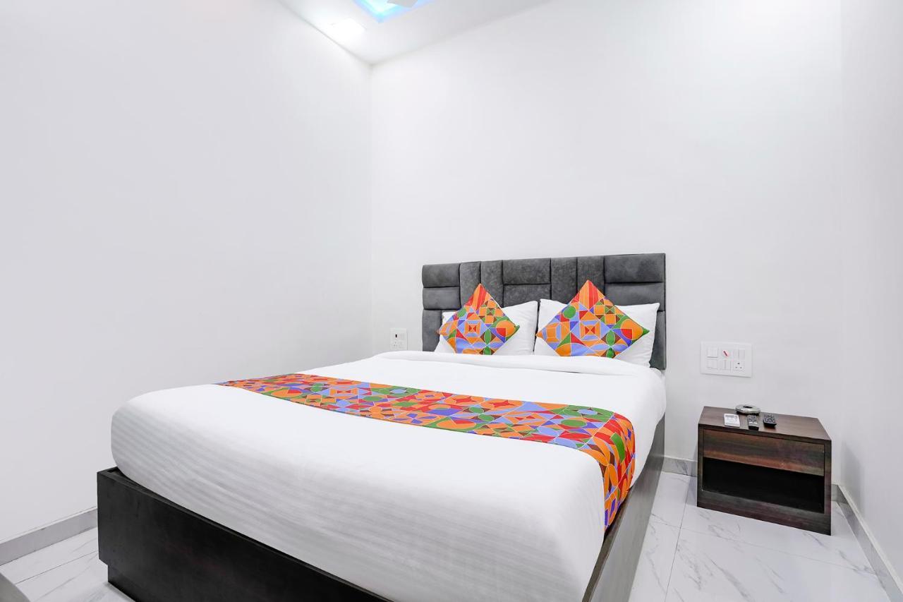 Hotel Fabexpress Bhau Residency - Nr International Airport Bombay
