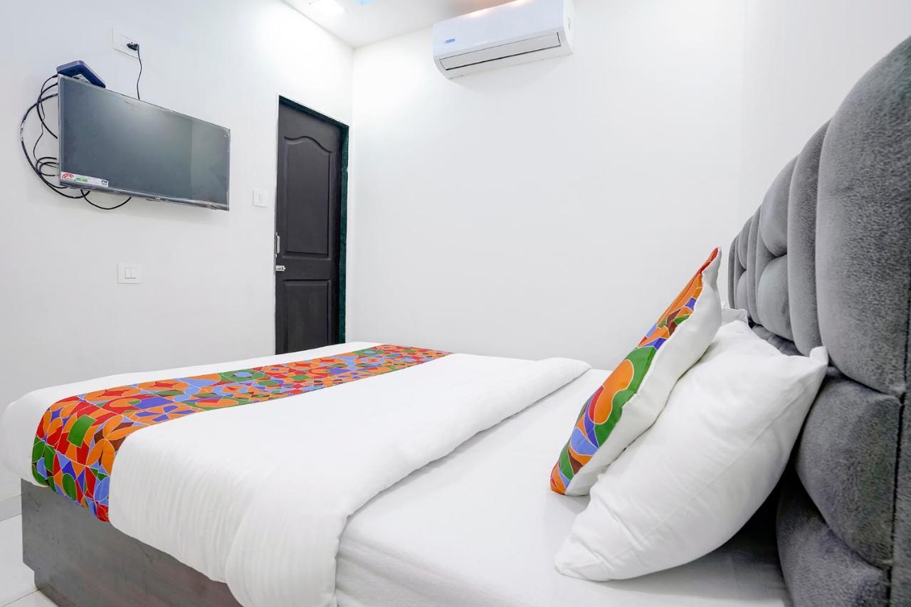 Hotel Fabexpress Bhau Residency - Nr International Airport Bombay